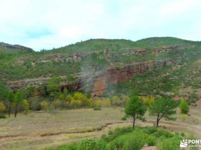 Valle de los Milagros-Cueva de la Hoz; rutas de senderismo por españa viajes fin de semana desde ma